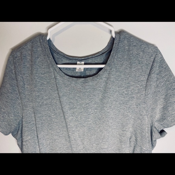 T-Shirt Dress - Old Navy - Picture 2 of 4